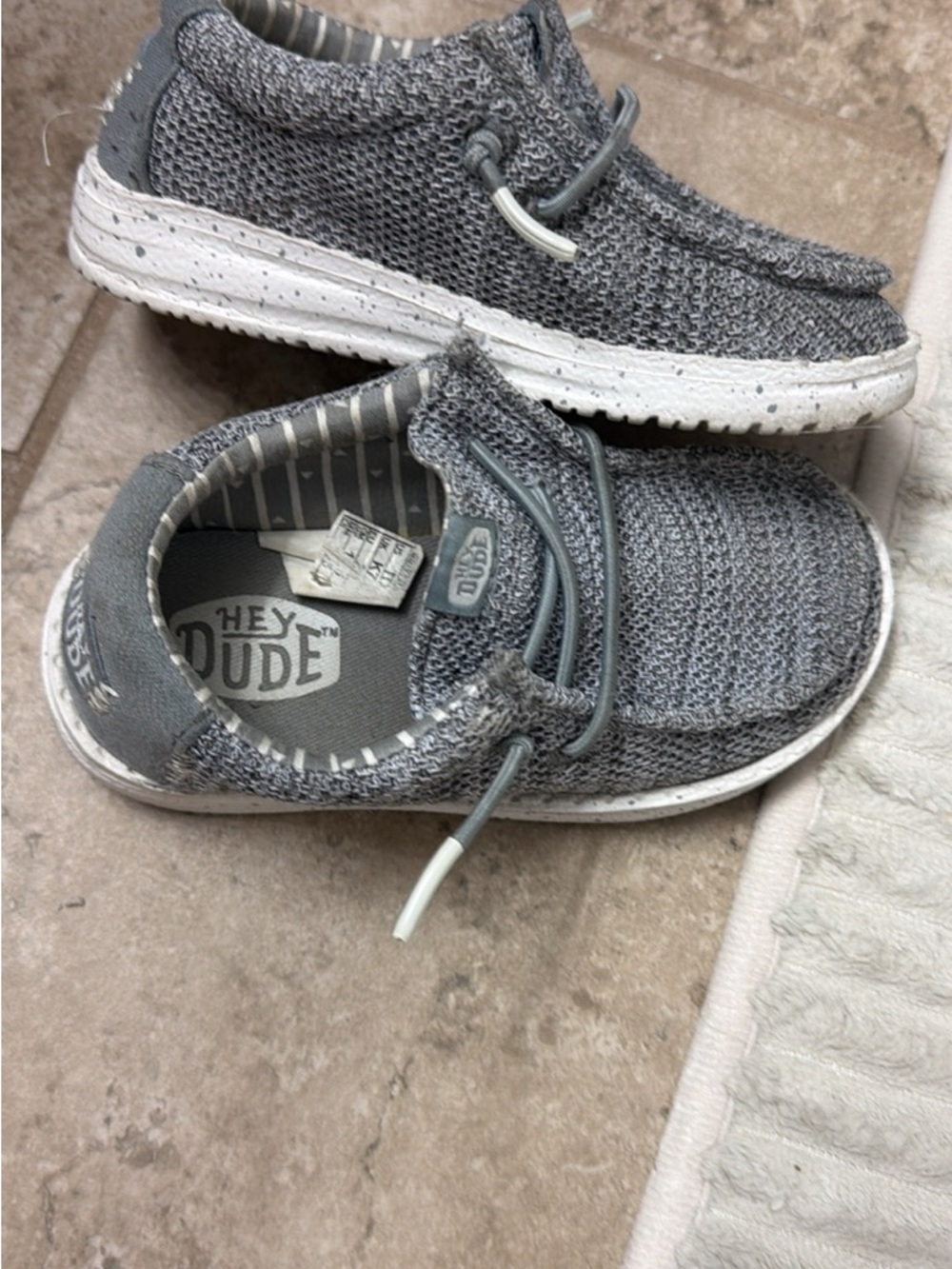 Kids' Hey Dudes in Gray sz 8c - Picture 2 of 2